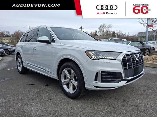 2023 Audi Q7 45 Premium Plus