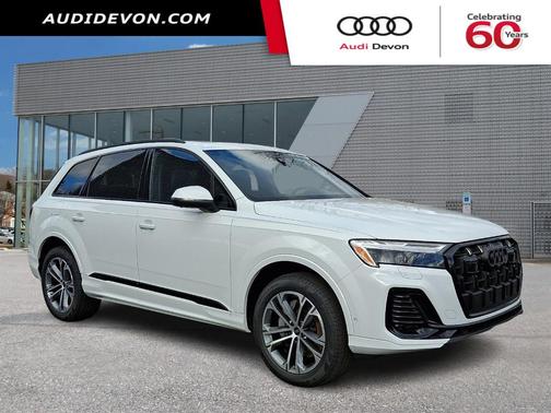 Glacier White Metallic 2026 Audi Q7 SUV