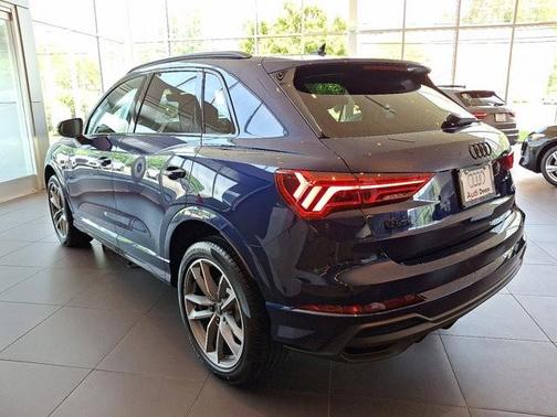 2025 Audi Q3 45 S line Premium