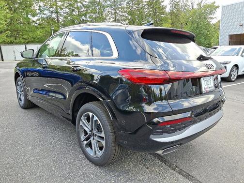 2025 Audi Q5 2.0T quattro Premium