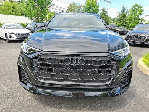 2025 Audi Q8 Prestige