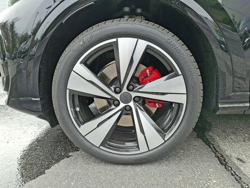 Mythos Black Metallic 2026 Audi SQ5 3.0T Premium Plus