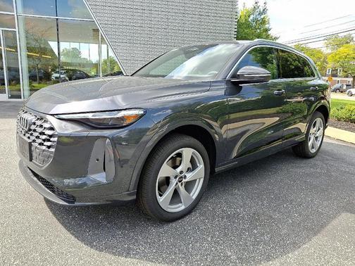 2025 Audi Q5 2.0T quattro Premium