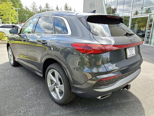 2025 Audi Q5 2.0T quattro Premium