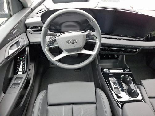 2025 Audi Q6 e-tron Premium