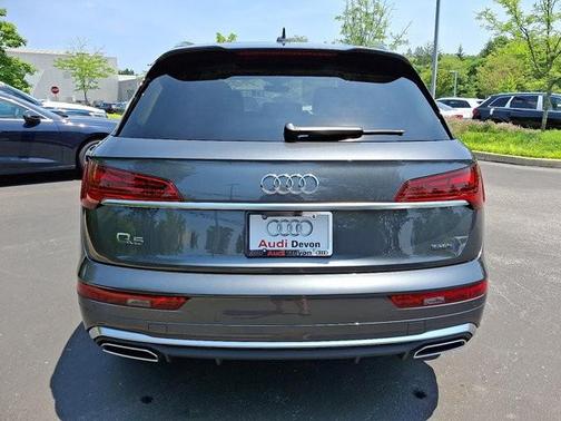 2024 Audi Q5 45 S line quattro Premium