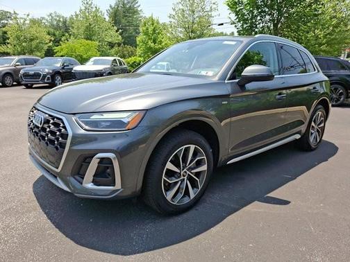 2024 Audi Q5 45 S line quattro Premium
