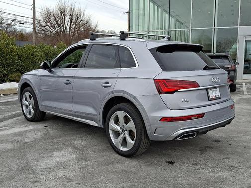 2025 Audi Q5 45 S line quattro Premium