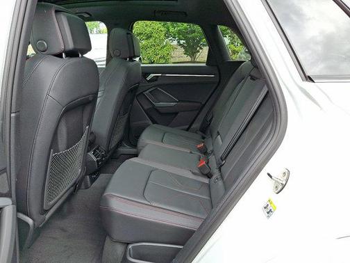2025 Audi Q3 45 S line Premium