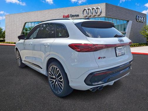 Glacier White Metallic 2026 Audi SQ5 3.0T Premium Plus