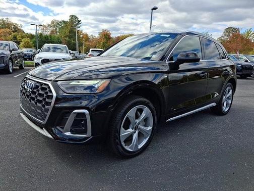 2025 Audi Q5 45 S line quattro Premium