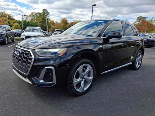 2025 Audi Q5 45 S line quattro Premium