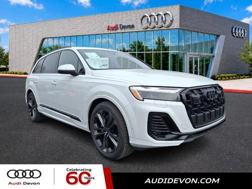 Glacier White Metallic 2026 Audi Q7 PLUS