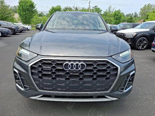2025 Audi Q5 45 S line quattro Premium