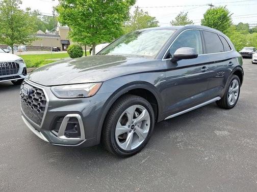 2025 Audi Q5 45 S line quattro Premium