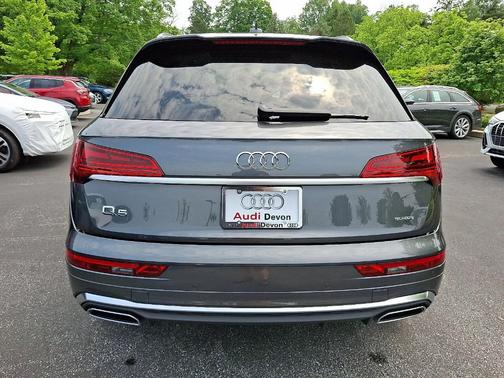 2025 Audi Q5 45 S line quattro Premium