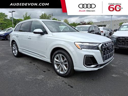 2025 Audi Q7 55 Premium Plus
