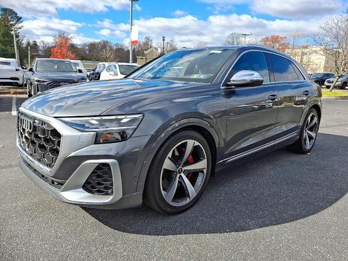 2025 Audi SQ8 4.0T quattro Premium Plus