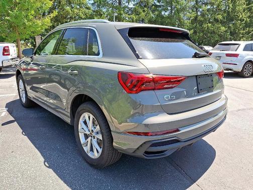 2025 Audi Q3 45 S line Premium