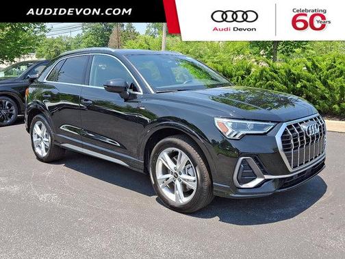 2024 Audi Q3 45 S line Premium