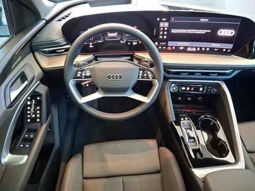 2025 Audi Q5 2.0T quattro Premium