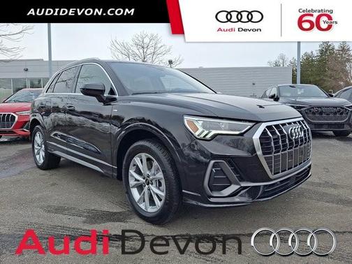 2025 Audi Q3 45 S line Premium
