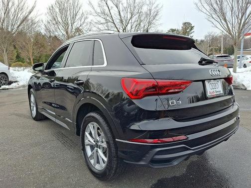 2025 Audi Q3 45 S line Premium