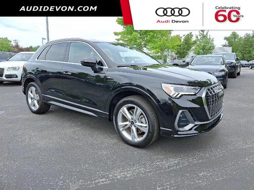 2024 Audi Q3 45 S line Premium