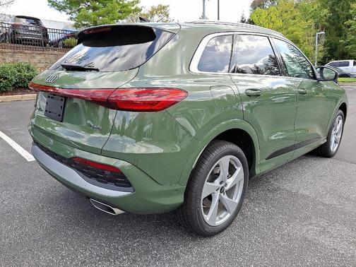2025 Audi Q5 2.0T quattro Premium