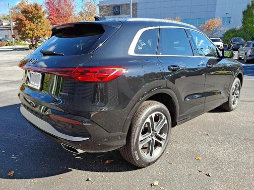 2025 Audi Q5 2.0T quattro Premium