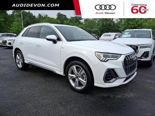 2024 Audi Q3 45 S line Premium