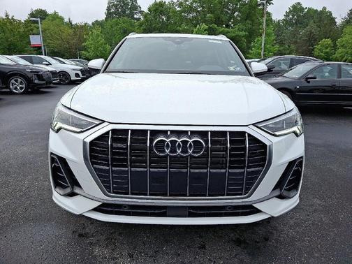 2024 Audi Q3 45 S line Premium