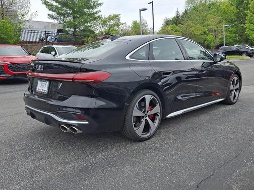 Mythos Black Metallic 2026 Audi S5 PLUS