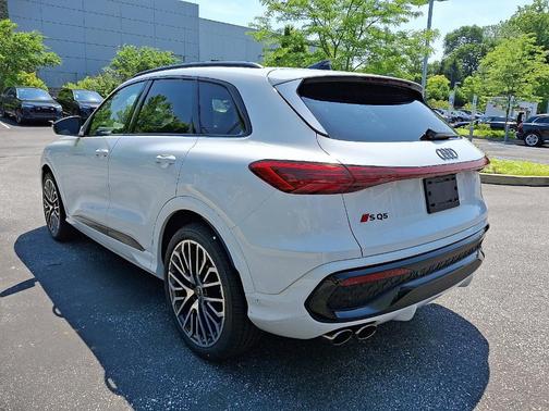 2025 Audi SQ5 3.0T quattro Premium