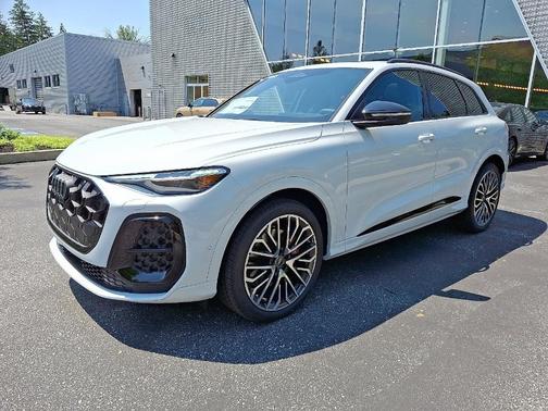 2025 Audi SQ5 3.0T quattro Premium