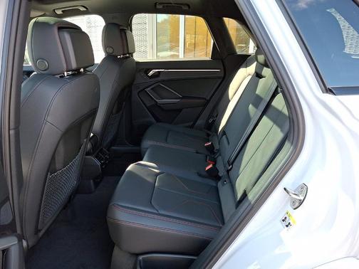 2025 Audi Q3 45 S line Premium