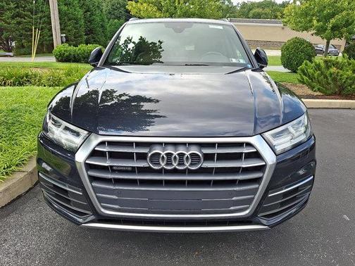 Moonlight Blue Metallic 2020 Audi Q5 40 Premium Plus