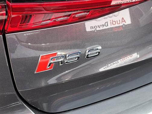 2021 Audi RS 6 Avant 4.0T quattro