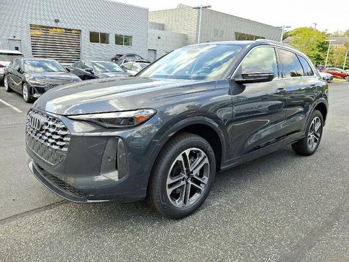 2025 Audi Q5 2.0T quattro Premium