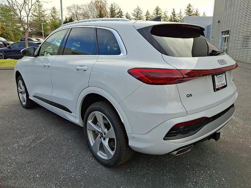 2025 Audi Q5 2.0T quattro Premium