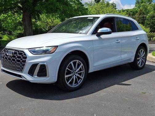 Glacier White Metallic 2021 Audi SQ5 3.0T Premium Plus