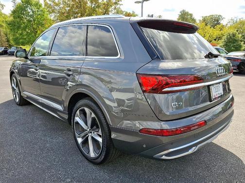 2023 Audi Q7 55 Prestige