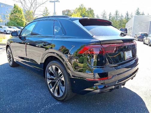 2025 Audi Q8 Prestige