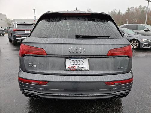 2025 Audi Q5 45 S line quattro Premium