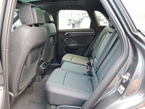 2025 Audi Q3 45 S line Premium