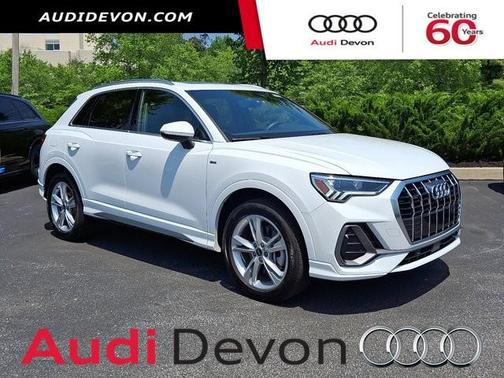 2024 Audi Q3 45 S line Premium