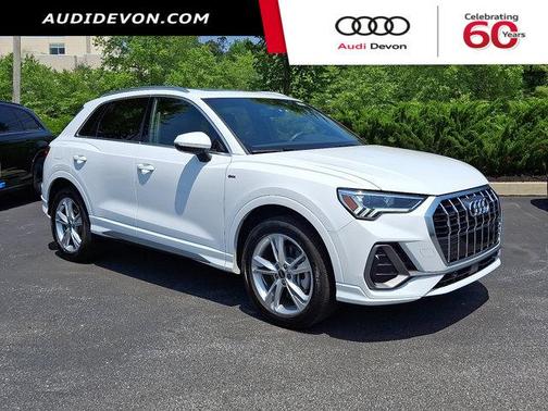 2024 Audi Q3 45 S line Premium