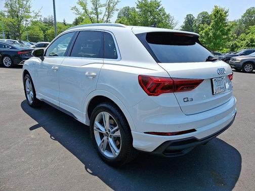 2024 Audi Q3 45 S line Premium