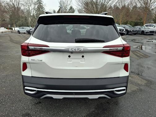 2023 Kia Seltos EX
