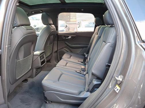 2026 Audi Q7 PLUS